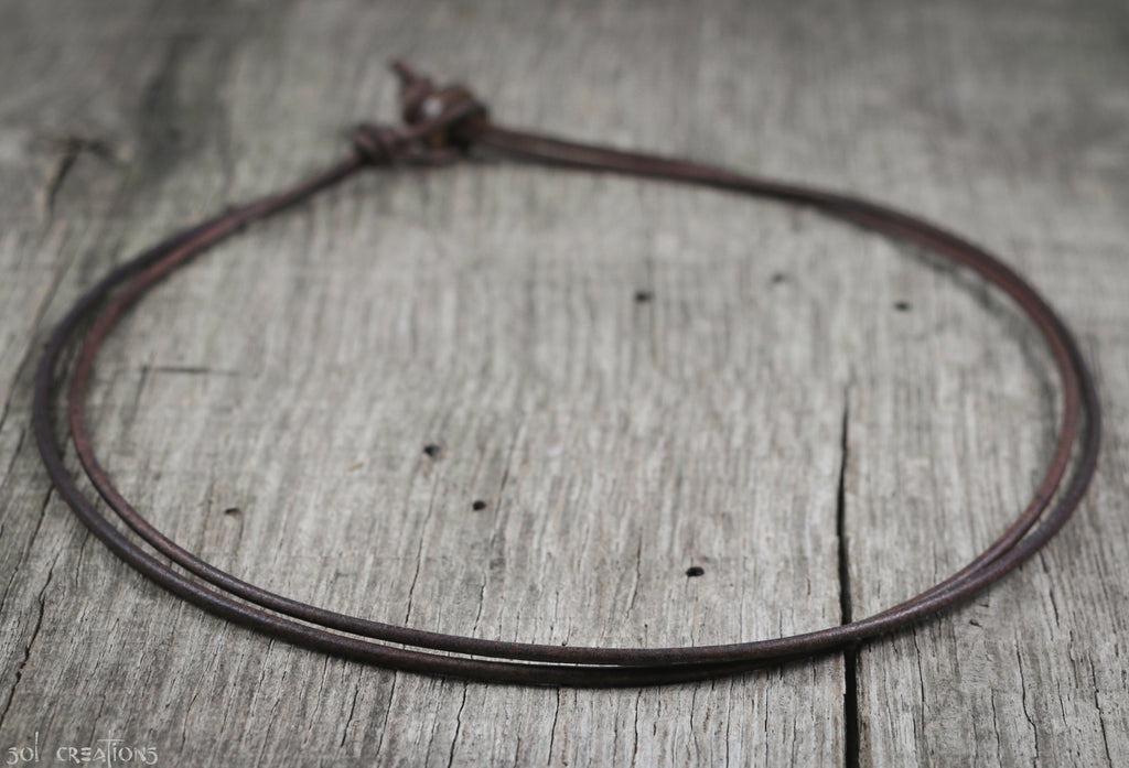 Long strand mens 2025 leather necklace